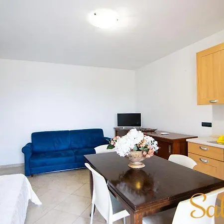 Via Rosmini Apartment